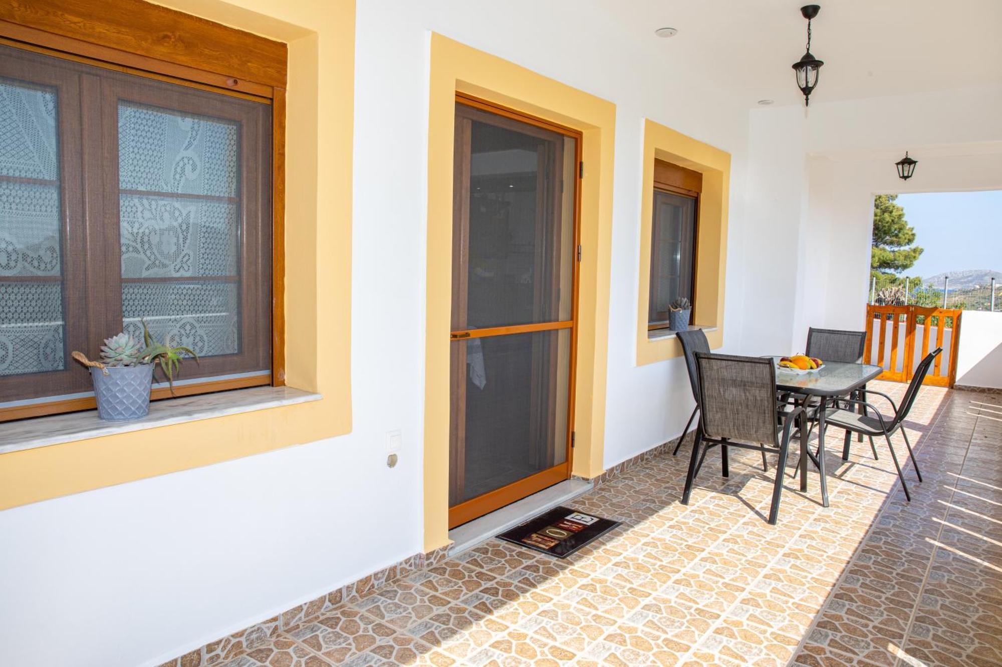 Nick And Bill's Family House Leros