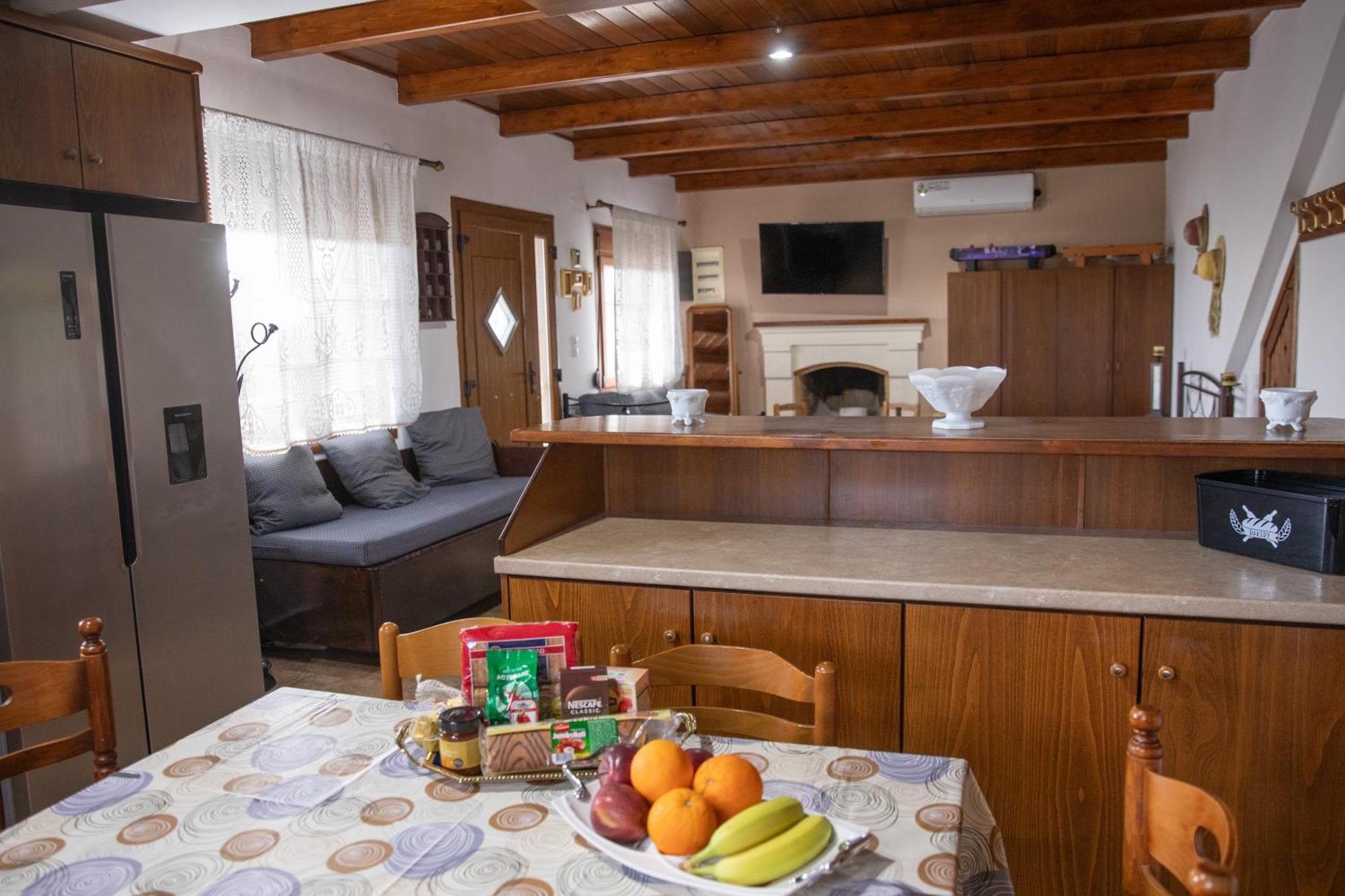Nick And Bill's Family House Leros Holiday home Vromolithos
